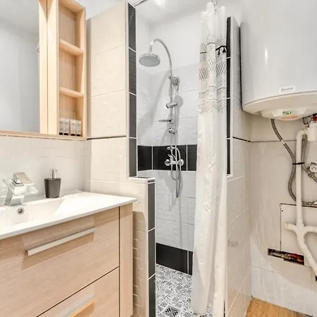 Soleil Sucre T2 Centre Historique De Narbonne